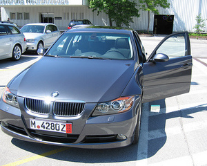 330i Touring Automatic