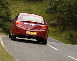 Insignia Saloon 1.4T 16V SRi