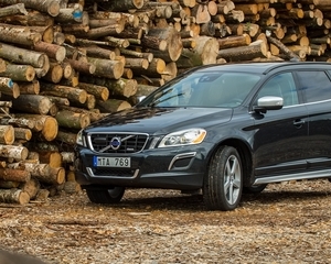 XC60 D4 AWD R-Design Summum Geartronic