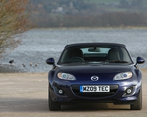 MX-5 Coupé Cabriolet 2.0i SE