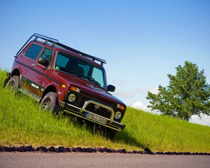 Lada Niva 1.7i Only